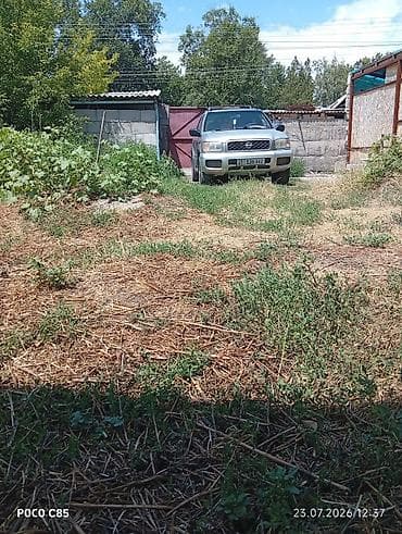 гараж кирпич: Продаётся жилой дом 15 сотка участком.в Центральная улица для бизнеса — 9