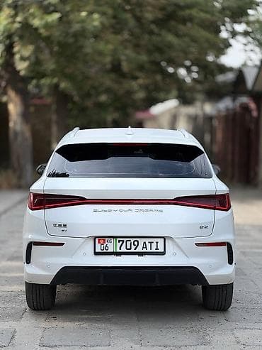 deu labo: BYD E2: 2023 г., Вариатор, Электромобиль — 4