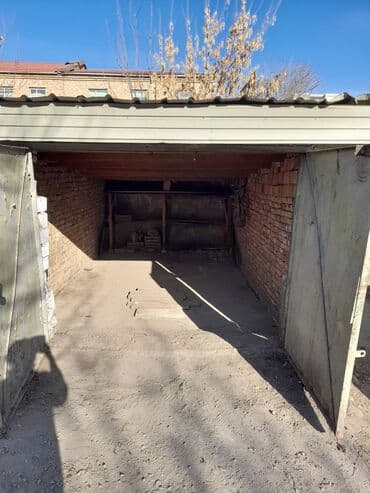 Гараж сатам: Сдаю гараж Фатьянова69 за 29 школой — 3