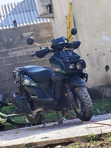 sp 4: Макси-скутер Tank, 150 куб. см, Бензин, Б/у — 1