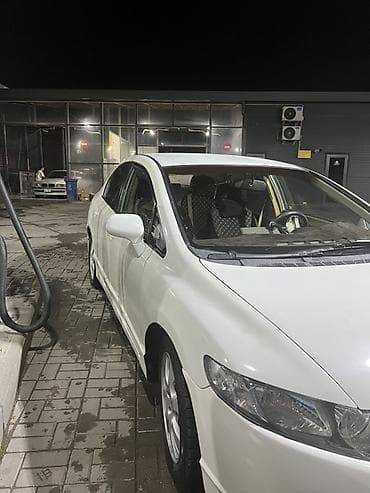 каропка цивик: Honda Civic: 2007 г., Седан — 4