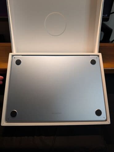 мышка для макбука: Ультрабук, Apple, 16 ГБ ОЗУ, Apple M4, 13.5 ", Б/у, Для несложных задач, память SSD — 5