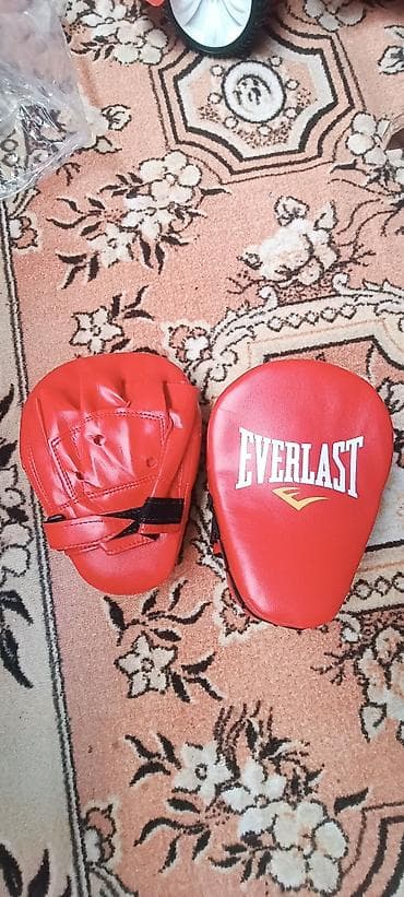требуется надомницы брюки: Продам новый. экипировка 800с Боксерские перчатки 1000с барцовка — 2