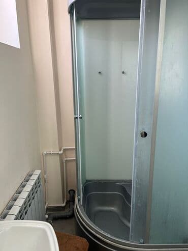 одна комнатная квартира на долгий срок: 1 комната, Риэлтор, Без подселения, С мебелью полностью — 4