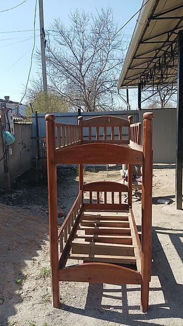 cold steel: Двухъярусная деревянная кровать с лестницей и выдвижными ящиками — 2