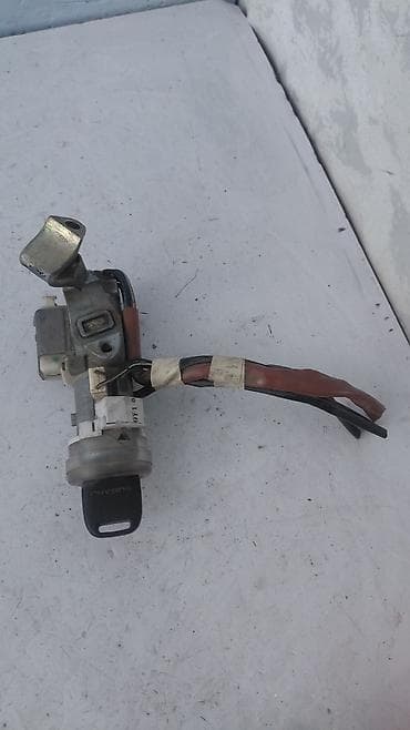 Жандыруу кулпусу Subaru 2002 г., Колдонулган, Оригинал, Жапония lalafo.kg да Жандыруу кулпусу Subaru 2002 г., Колдонулган, Оригинал, Жапония
