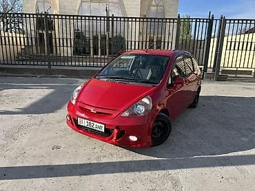 Honda Fit: 2003 г., 1.3 л, Автомат, Бензин, Хэтчбэк
