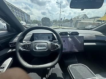 device kg: Dongfeng : 2025 г., 1.5 л, Автомат, Электромобиль, Кроссовер — 10