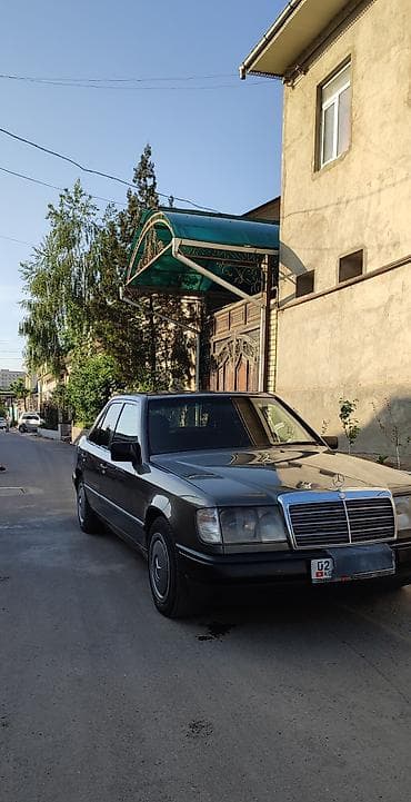 мерс 2012: Mercedes-Benz W124: 1989 г., 2.5 л, Механика, Дизель, Седан — 3
