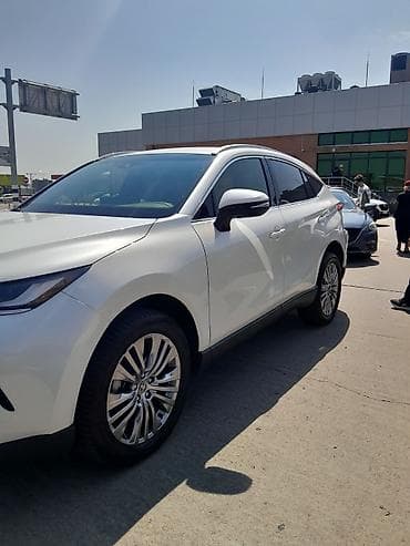 prius plus: Toyota Venza: 2022 г., 2.5 л, Автомат, Гибрид, Кроссовер — 2