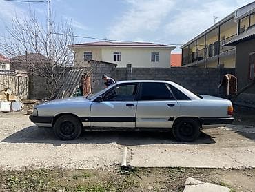 audi tt: Audi 100: 1989 г., 2 л, Бензин, Седан — 4