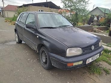 Унаа сатуу: Volkswagen Golf: 1993 г., 1.6 л, Кол менен иштөөчү, Бензин, Универсал — 1