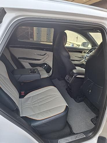 eclipse cross: BYD Song Plus: 2022 г., Автомат, Электромобиль, Кроссовер — 1