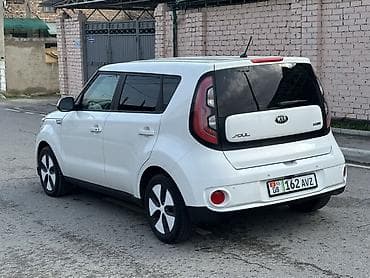 парктроники: Kia Soul EV: 2018 г., 0.4 л, Электромобиль, Хэтчбэк — 6