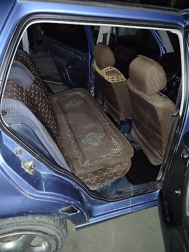 1000 к: Volkswagen Golf: 1992 г., 1.8 л, Автомат, Бензин, Хэтчбэк — 8