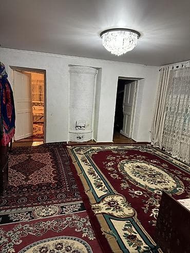 красная речка кыргызстан: ПРОДАЕТСЯ ДОМ . Барачного типа. Район базара возле милиции. Вода в — 3