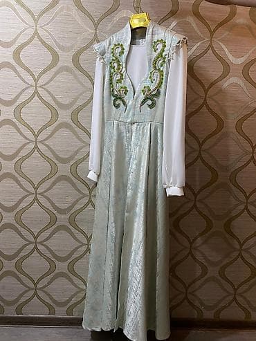 Спортивные костюмы: Мужской классический костюм-тройка IMPRESS by Sadefendi. Состав — 10