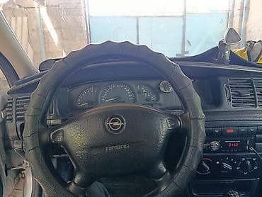 platform ok: Opel Vectra: 2000 г., 1.8 л, Механика, Бензин, Седан — 6