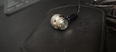 Аудиотехника: Проводные внутриканальные наушники JVC Drop (серия HA-FDX1 dual — 2