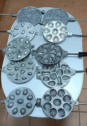 Сковородки: ВЕЧНЫЕ АККУРАТНЫЕ и неиспользованные орешницы из чугунной стали СССР!! — 1