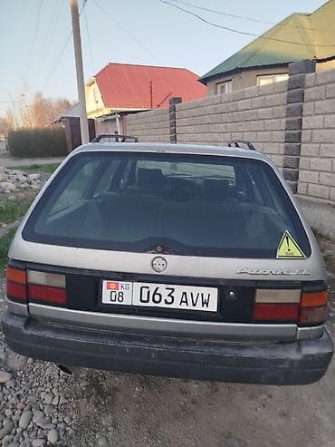 мега авто бишкек: Volkswagen Passat Variant: 1992 г., Ручные, Газ, Универсал — 1