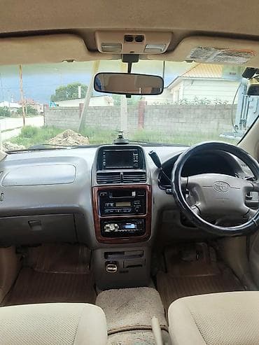 ford taurus: Toyota Ipsum: 2000 г., 2 л, Автомат, Бензин, Минивэн — 2