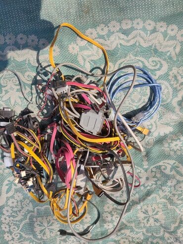 маниторы компютера бу: Мышки и разные Проводки, шнуры от Компьютера и для игровых приставок — 8