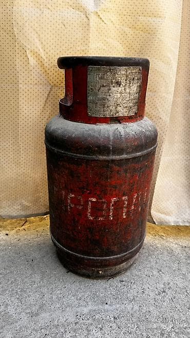 кислородный балон ош: 💵ОДИН — 2500 СОМ,ЗА ДВЕ — 5000 СОМ Газовый баллон стальной, красный — 3