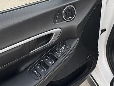 ls 350: Hyundai Sonata: 2021 г., 2 л, Автомат, Бензин, Седан — 10