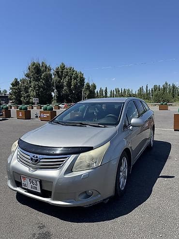 логан рено: Toyota Avensis: 2010 г., Автомат, Дизель, Универсал — 3