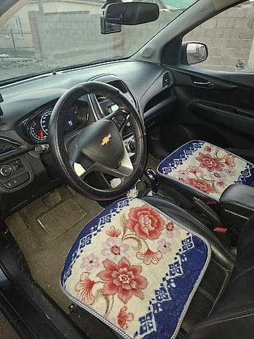 ош малибу: Chevrolet Spark: 2017 г., 1 л, Автомат, Бензин, Хэтчбэк — 5