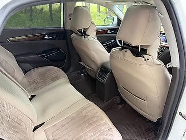 e klass: Kia K7: 2017 г., 2.4 л, Автомат, Бензин, Седан — 9
