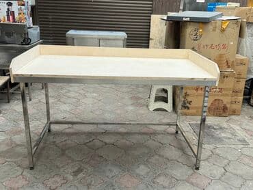 оборудование для кафе и ресторанов бу: Котломойка, ванна, раковина, стол из нержавейки, стол мучной, плиты — 6