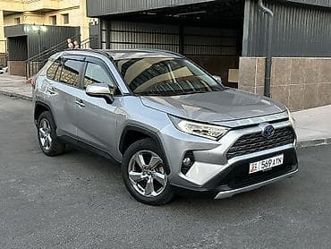 два авто: Toyota RAV4: 2020 г., 2.5 л, Вариатор, Гибрид, Кроссовер — 2