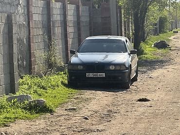 BMW 5 series: 2000 г., 2.5 л, Ручные, Бензин, Седан at lalafo.kg BMW 5 series: 2000 г., 2.5 л, Ручные, Бензин, Седан