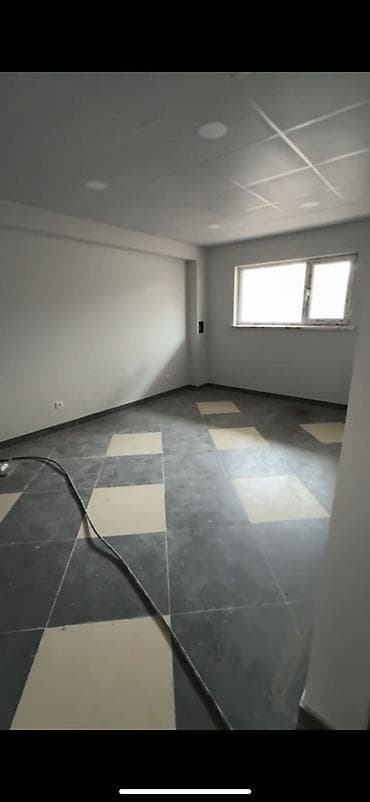 образовательный центр: Продается помещение в современном многоэтажном доме в мкр. Тунгуч — 8