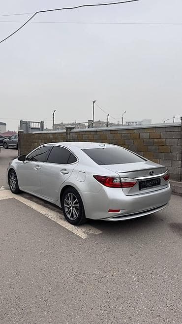 битый лексус: Lexus ES: 2016 г., 2.5 л, Гибрид, Седан — 4