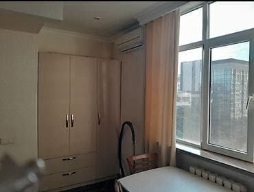 Недвижимость: 2 комнаты, Бишкек Парк ТРЦ Агентство недвижимости, Семейным, от 1 года, С мебелью полностью — 3