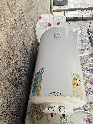 Накопительный водонагреватель Объем бака: 80 л, Royal Clima, Электрический, Предохранительный клапан, Эмалированная сталь, Б/у — 1