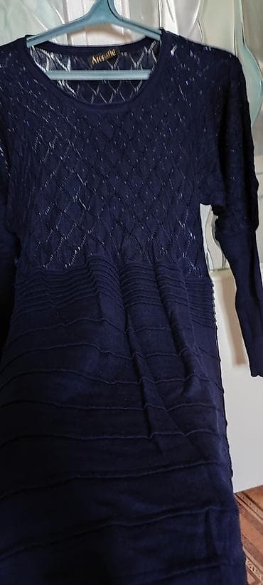 pull beer: Лёгкое трикотажное платье до колен,состояние отличное,под костюм и на — 4