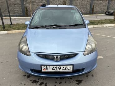 Honda Fit: 2001 г., 1.3 л, Вариатор, Бензин, Хэтчбэк