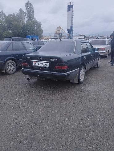 outback 2017: Mercedes-Benz W124: 1992 г., 2 л, Механика, Бензин, Седан — 3