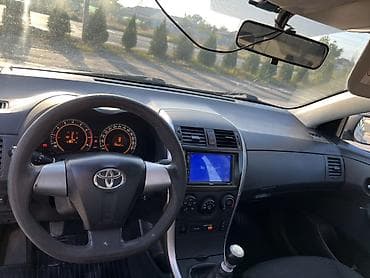 прадо 2015: Toyota Corolla: 2011 г., 1.3 л, Механика, Бензин, Седан — 10