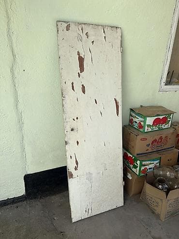 Деревянное полотно двери с ручкой - Материал: дерево (щит/масив)