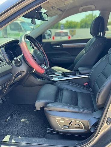 Продажа авто: Renault QM6: 2020 г., 2 л, Автомат, Газ, Кроссовер — 9
