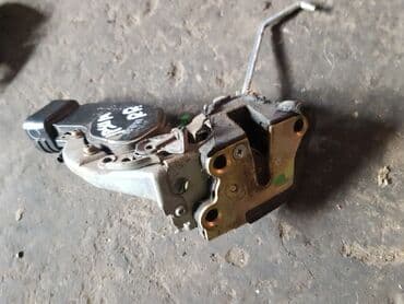 реставрация бронированных дверей: Замок двери Toyota Б/у, Оригинал — 2