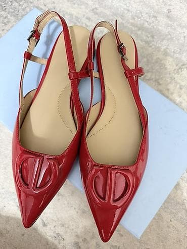 Сандалдар жана шлепкалар: Босоножки Ekonika, модель с открытой пяткой и острым носком новый! — 1