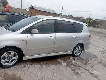 порог: Toyota Ipsum: 2003 г., 2.4 л, Автомат, Бензин, Минивэн — 9