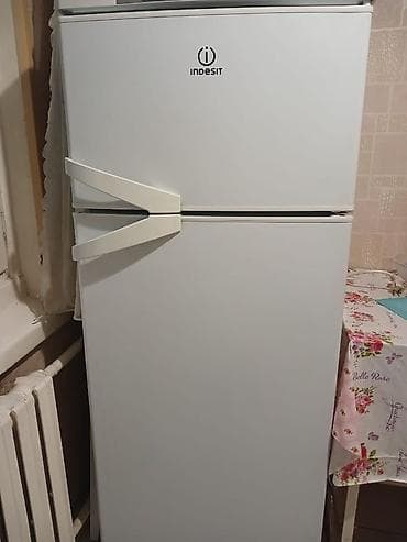 куплю маразильник: Холодильник Indesit, Двухкамерный — 1
