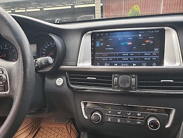 2 8: Kia K5: 2017 г., 2 л, Газ, Седан — 8